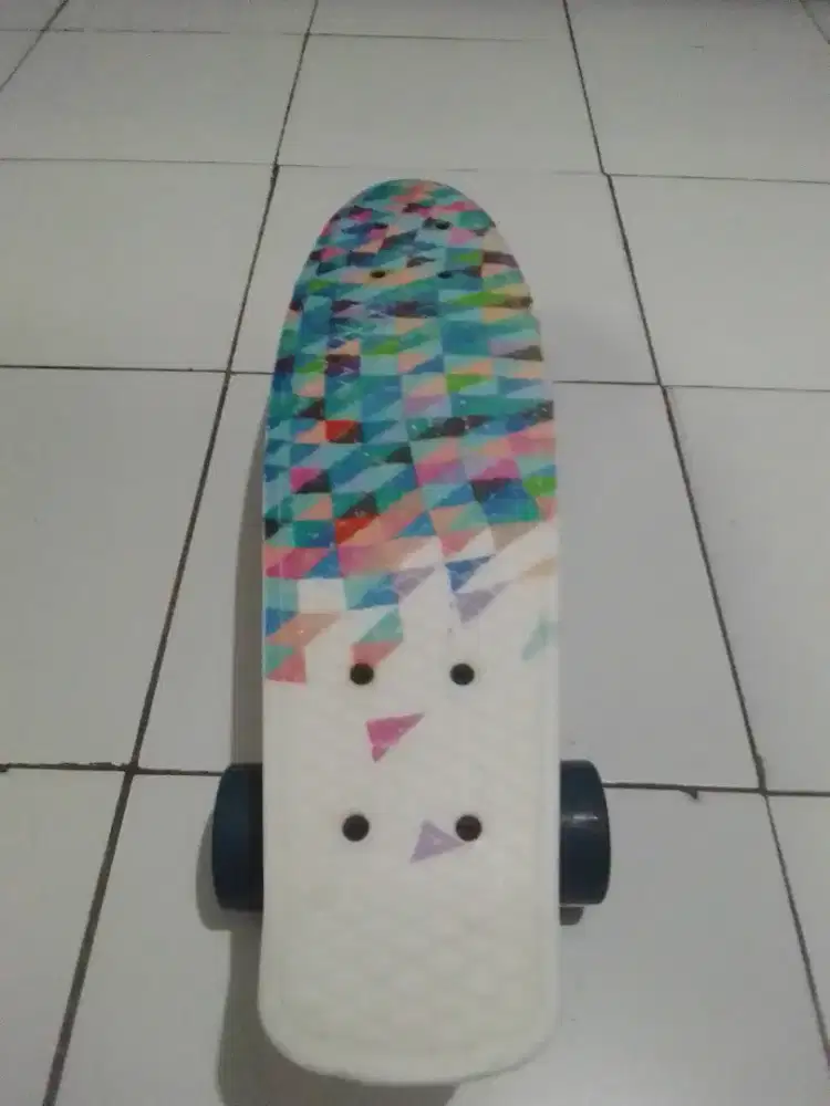 Skateboard anak anak
