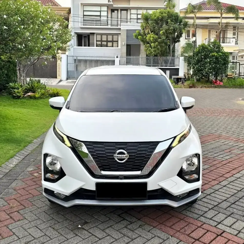 LIVINA 1.5 VE AT 2021