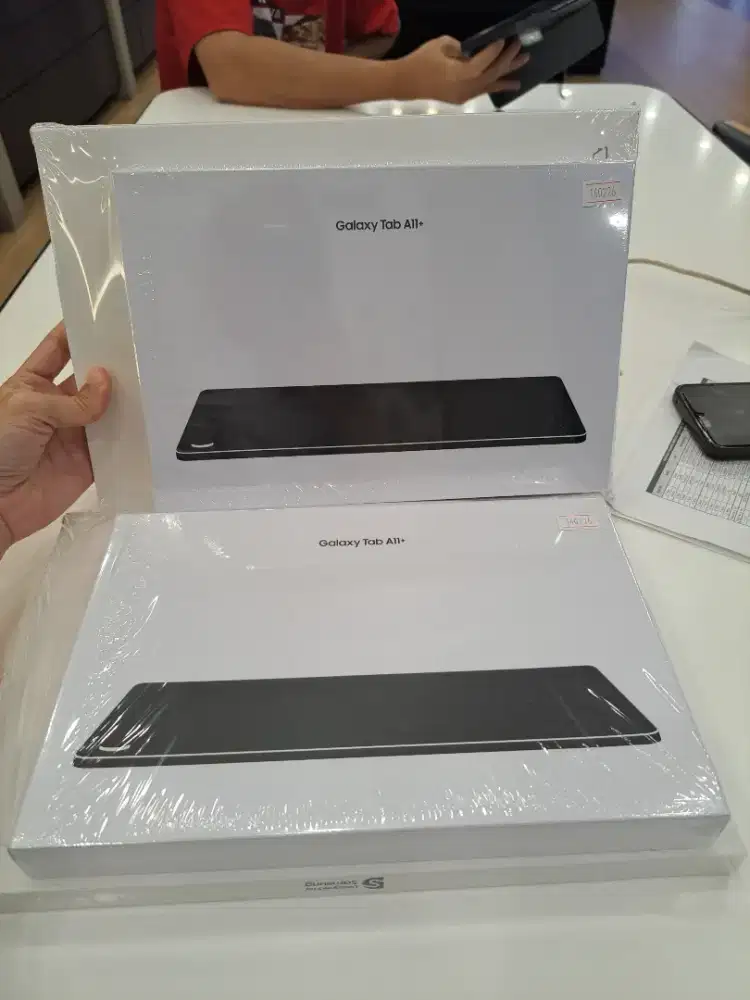 GALAXY TABLET A11+ / GRATIS BOOKCOVER & GALAXY BUDSCORE