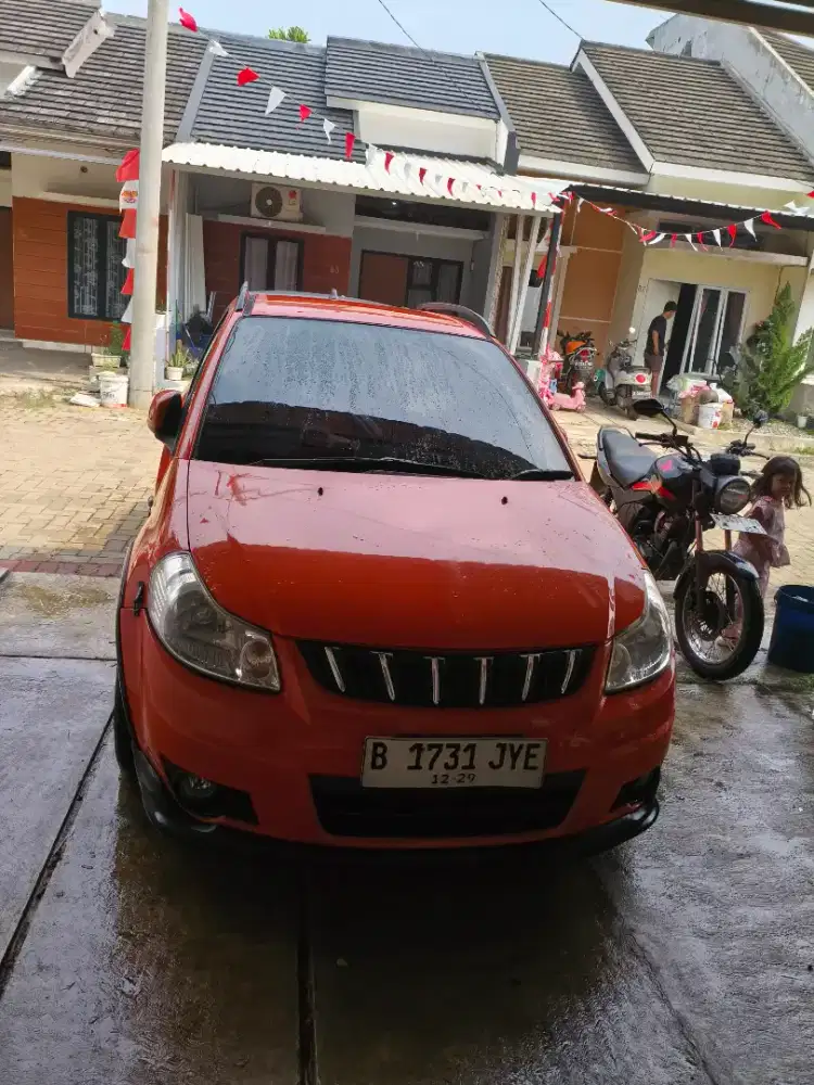 Dijual Cepat Mobil Suzuki SXOver 2009