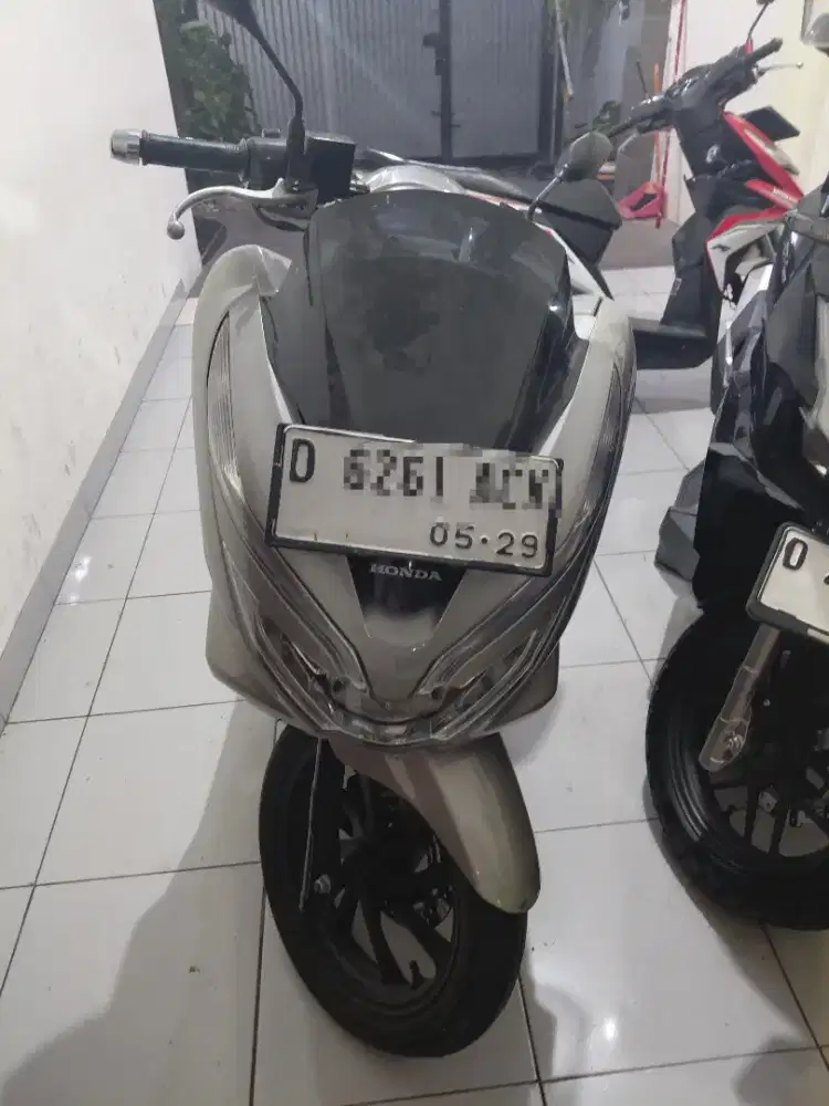 PCX 2019 SILVER METALIC