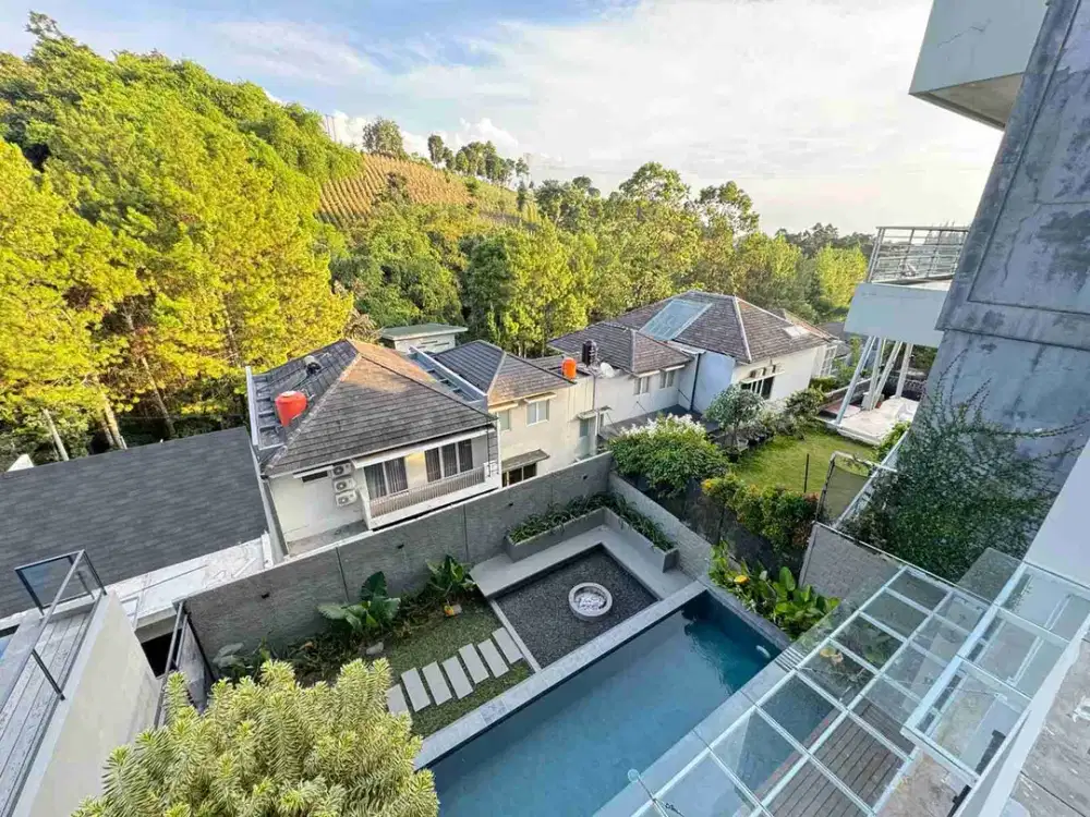 Dijual  Villa Dago Pakar Furnish langsung dapat Income perbulan fasilitas Kolam renang Private