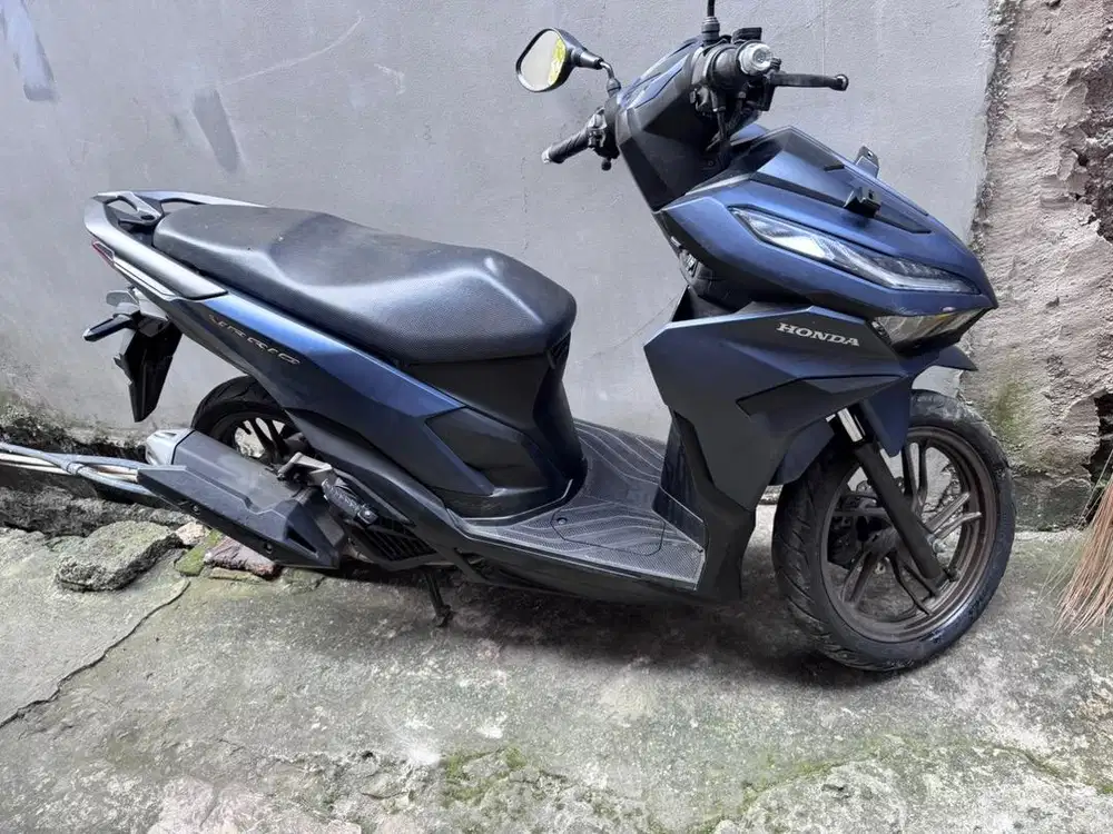 Vario 125 2024 biru dongker