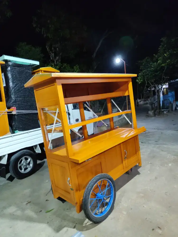 Promo Gerobak Mie Ayam jg Melayani Pesanan Grobak Bakso Bubur Sate dlL