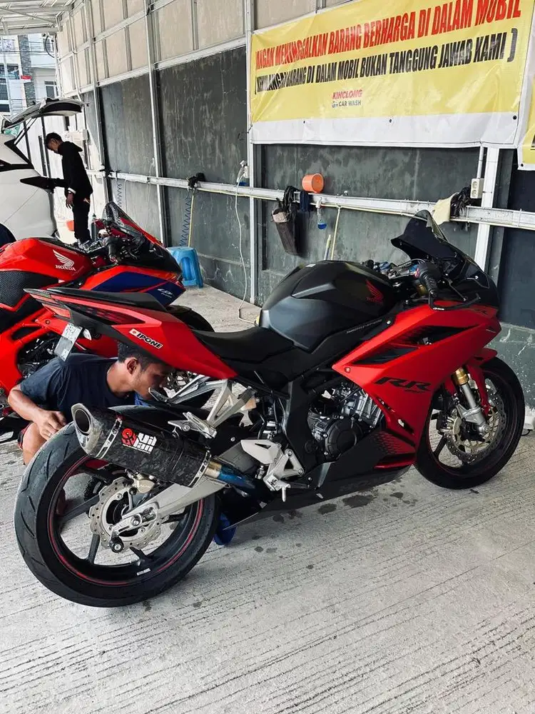Di jual honda cbr 250 rr Abs sp+qs 2021
