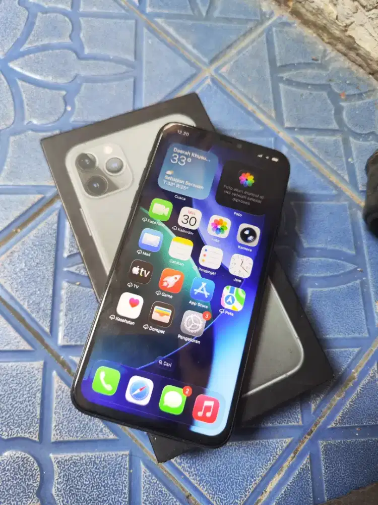 Iphone 11 pro max 64gb inter fullset