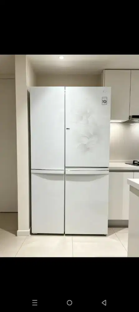 Kulkas side by side mewah x apartmen b,sudah digital layar touchscreen