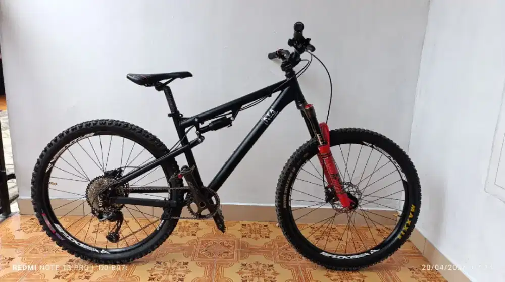 Sepeda Polygon Plateu 4.0 Custom