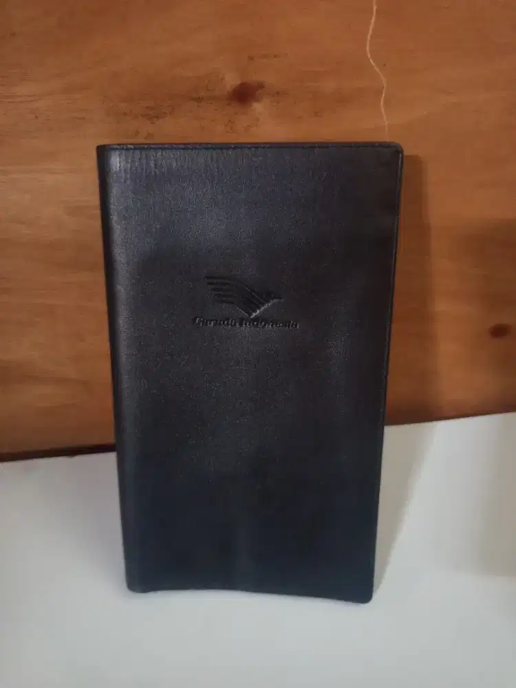 Dompet panjang lipat kulit