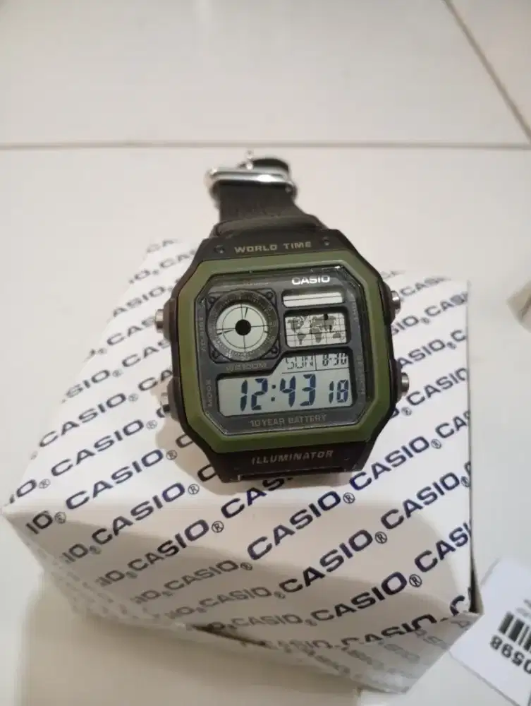CASIO AE-1200WHB bekas