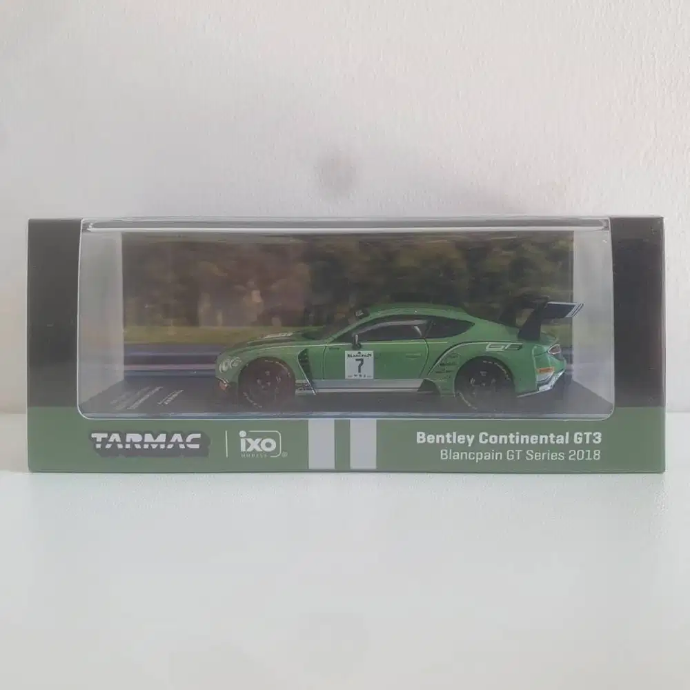 Tarmac Works Bentley Continental GT3 1/64 (Blancpain GT Series 2018)