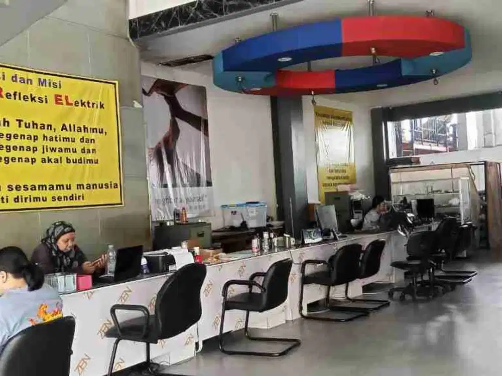 DiJual& Disewakan Gedung  Komersil lokasi strategis  Area Cipete jakarta Selatan