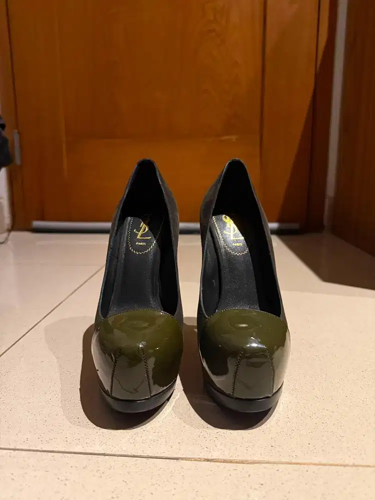 YSL Pump Black Suede x Olive Green Patent Toe