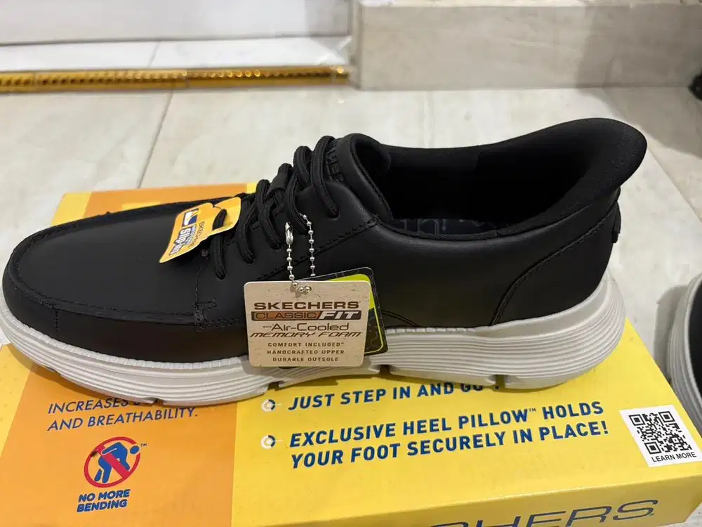 Sepatu Skechers