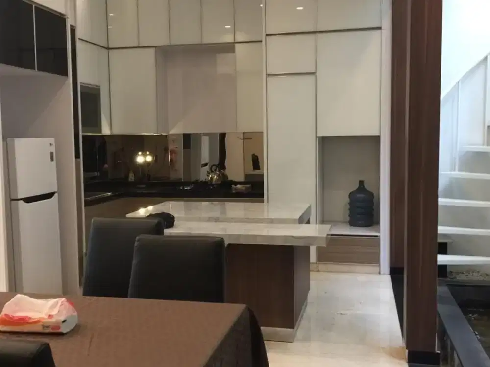 Dijual Rumah Luas 2,5 Lantai di Antapani Bandung – Siap Huni, SHM