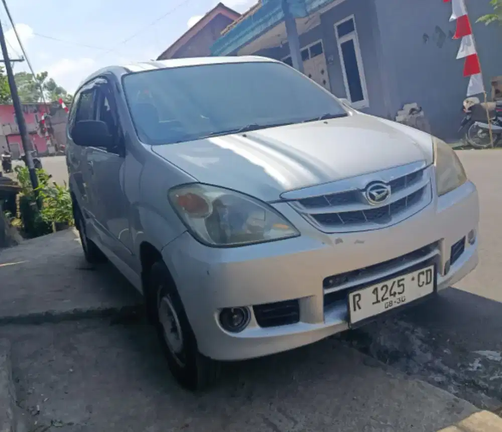 Xenia Xi 2010 ori