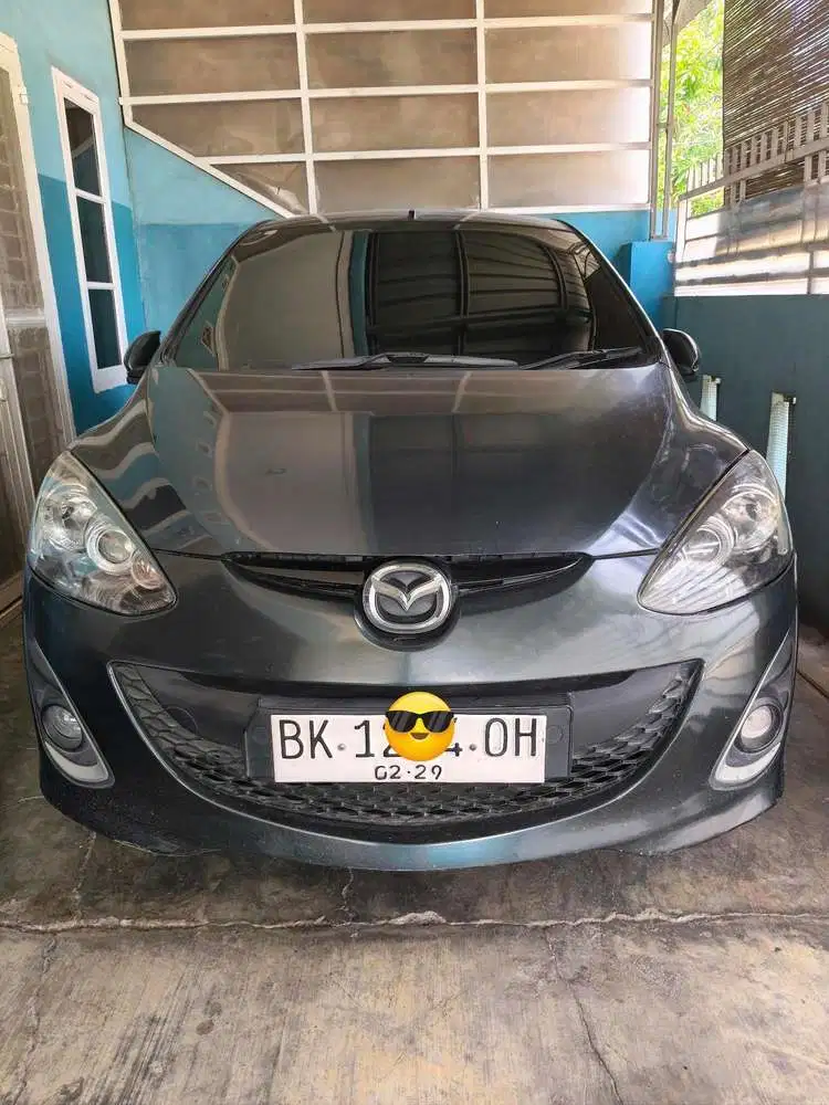 Mazda 2 R AT 2014