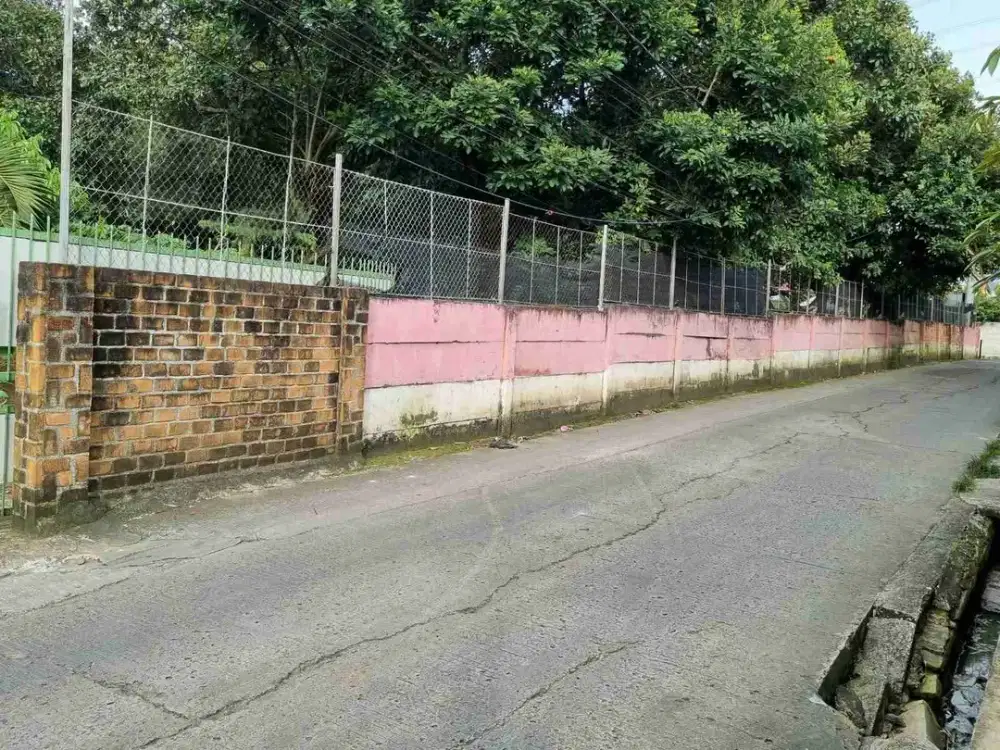 DIJUAL TANAH KOSONG BONUS BANGUNAN DI PENGASINAN, RAWALUMBU, KOTA BEKASI