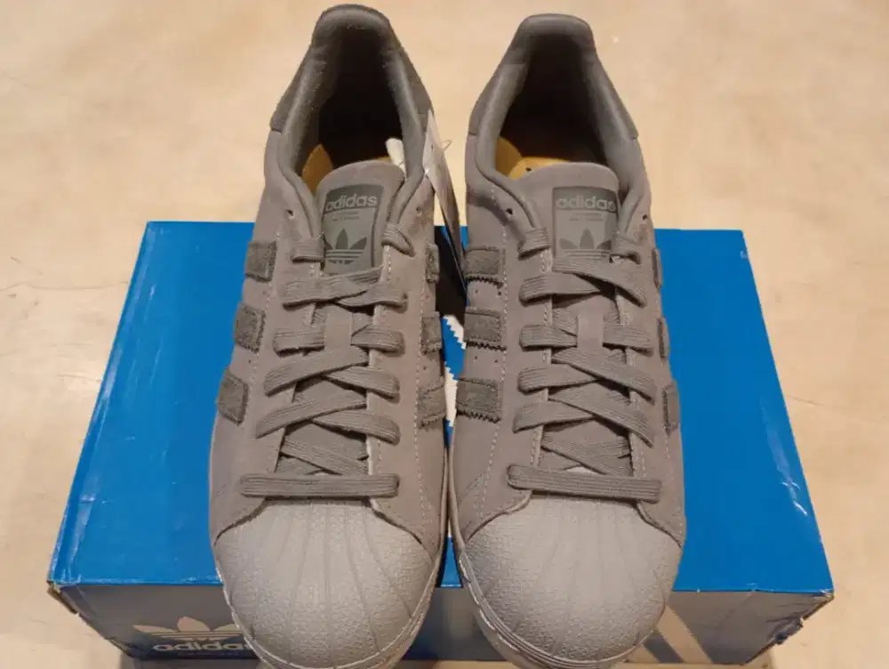 Sepatu Adidas Superstar Bounce