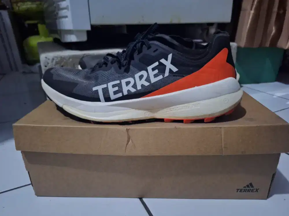 adidas terrex agravic