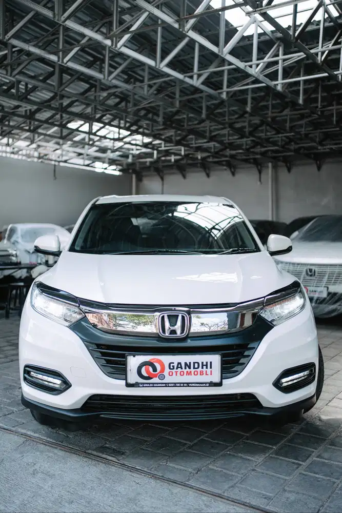 HONDA HRV SE 1.5 CVT 2015 MATIC PUTIH