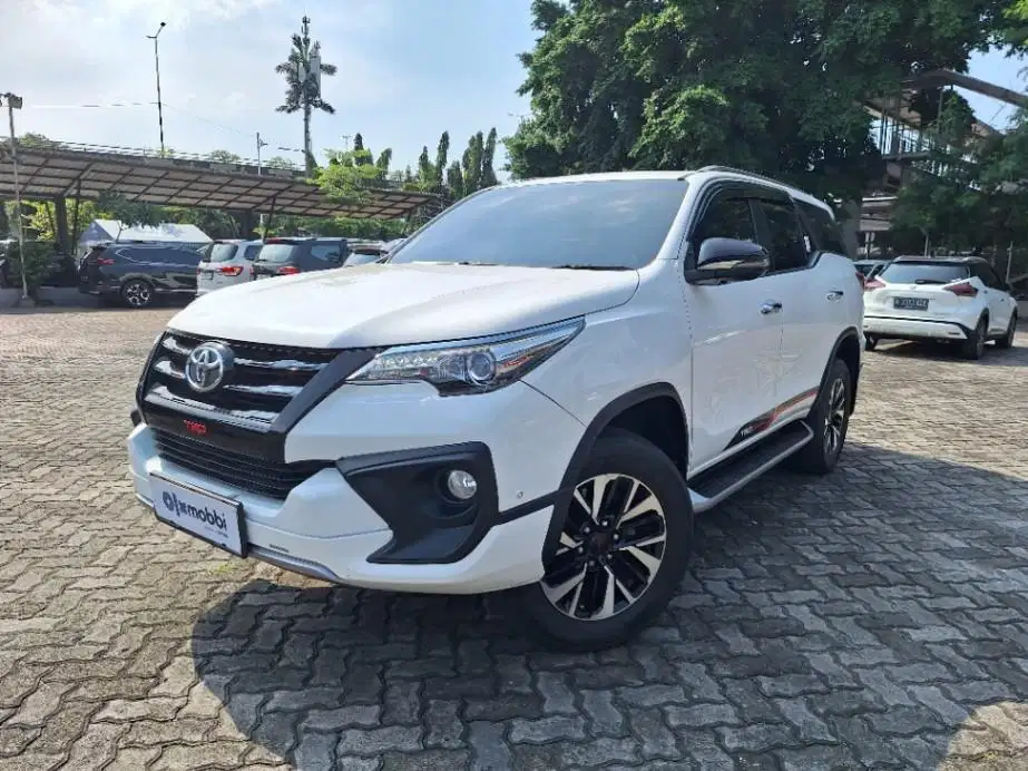 KM Rendah - Toyota Fortuner 2.4 VRZ TRD Solar-AT 2019