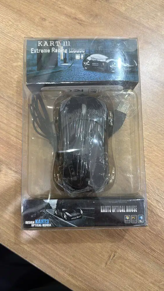 mouse optik berkabel dengan desain bodi mobil supercar