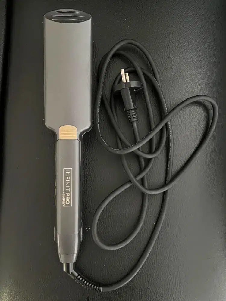 CONAIR FLAT IRON 5 CM - Catokan Wanita Preloved
