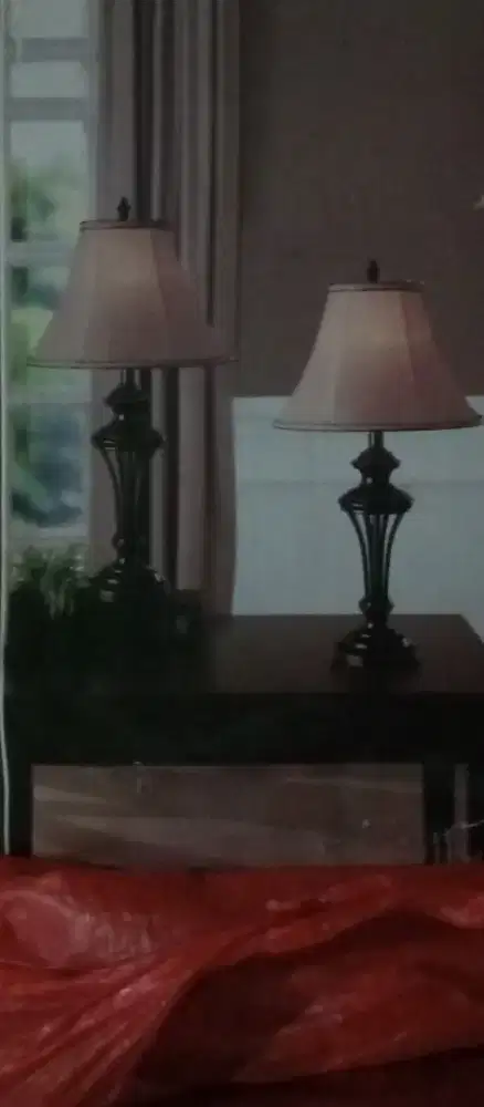 Floor/table lamp
