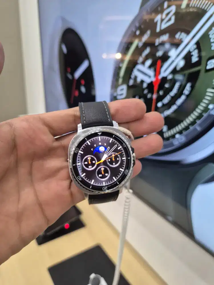 Cicilan 0% Samsung Watch 8 Classic -  Queen City