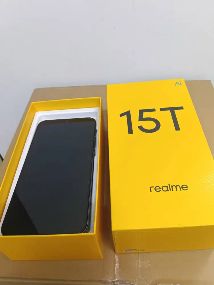 Realme 15T 5G ram 8/128