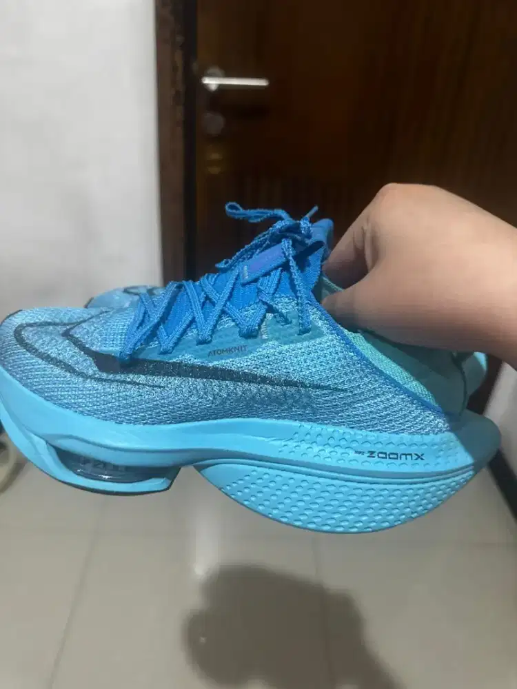 Sepatu running Nike original