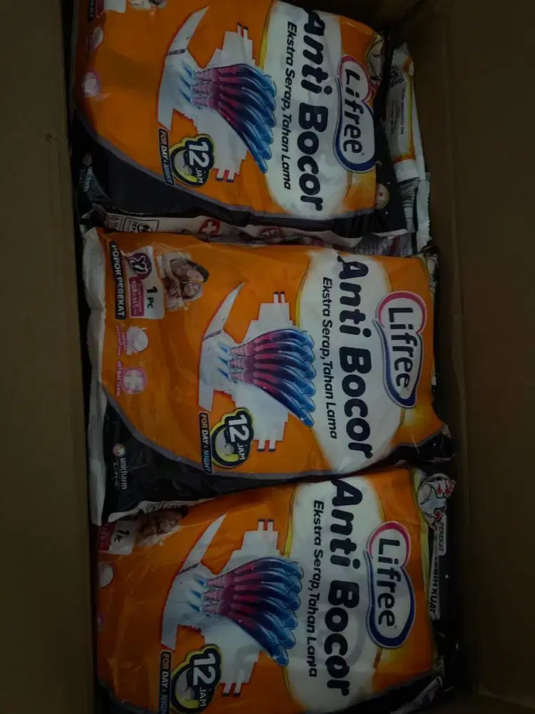 Pampers dewasa lifree