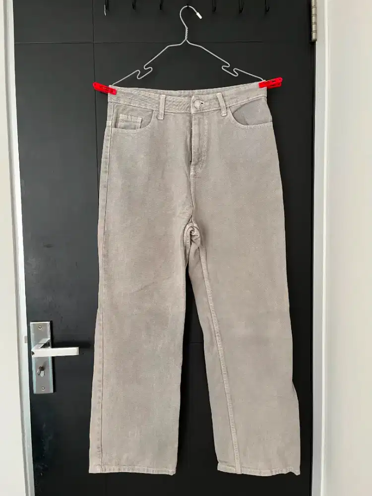 BOX OF JEANS - Celana wanita preloved