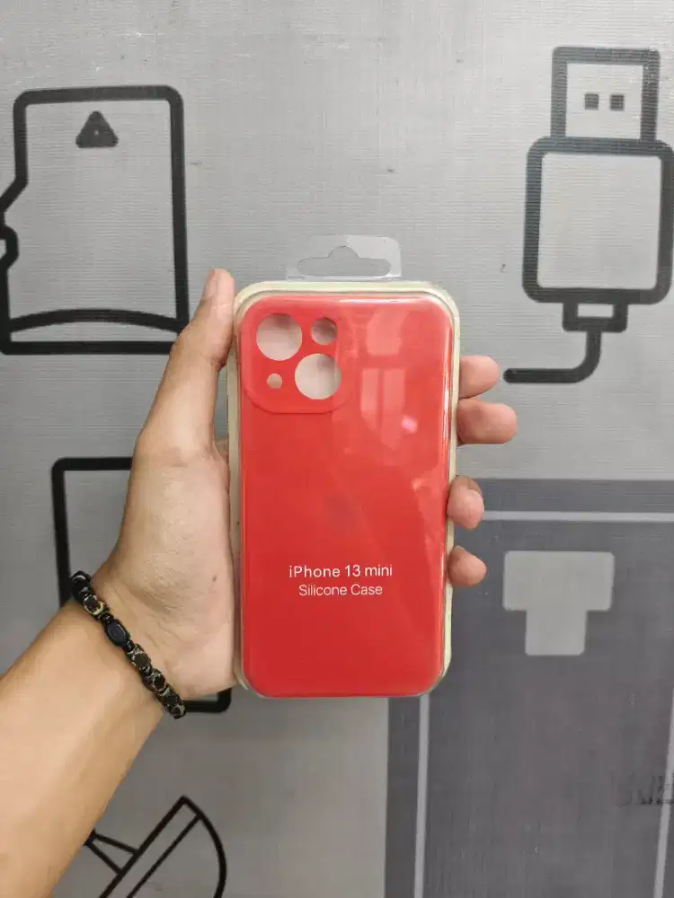 Casing iPhone 13 Mini