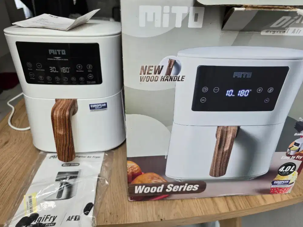 Mito Digital Air Fryer AF1 Wood Series