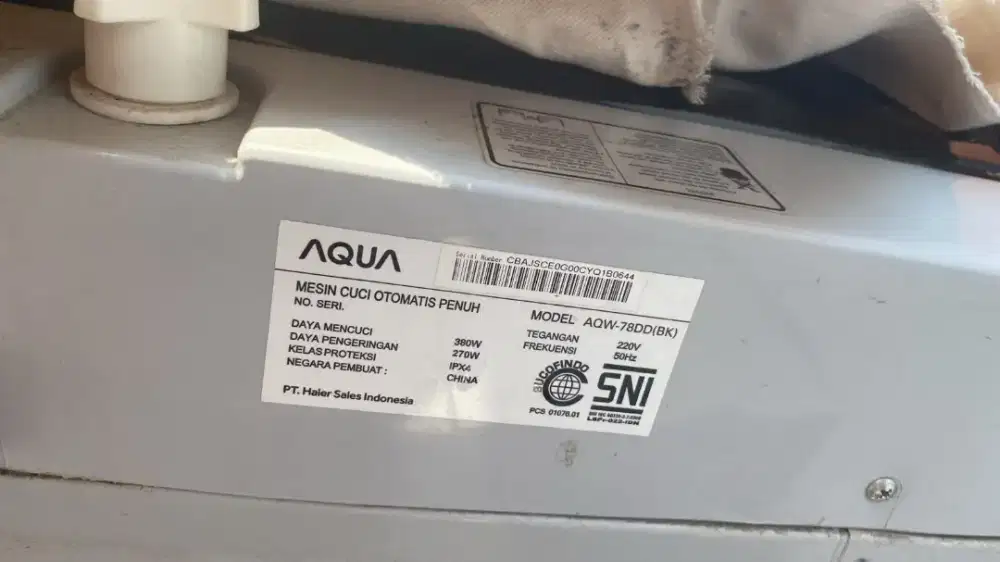 Mesin Cuci Aqua Tipe Aqw-78DD-Bk