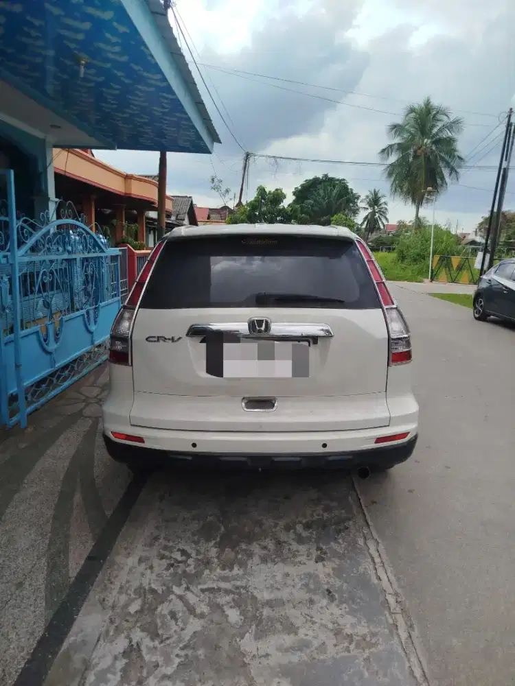 Honda CR-V 2010 Kondisi Terawat – Siap Pakai, Nyaman & Bertenaga