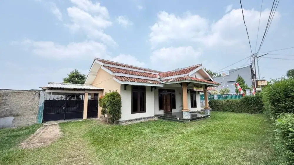 Rumah Siap Huni Halaman Luas Baru Renovasi View Bagus Lokasi Strategis