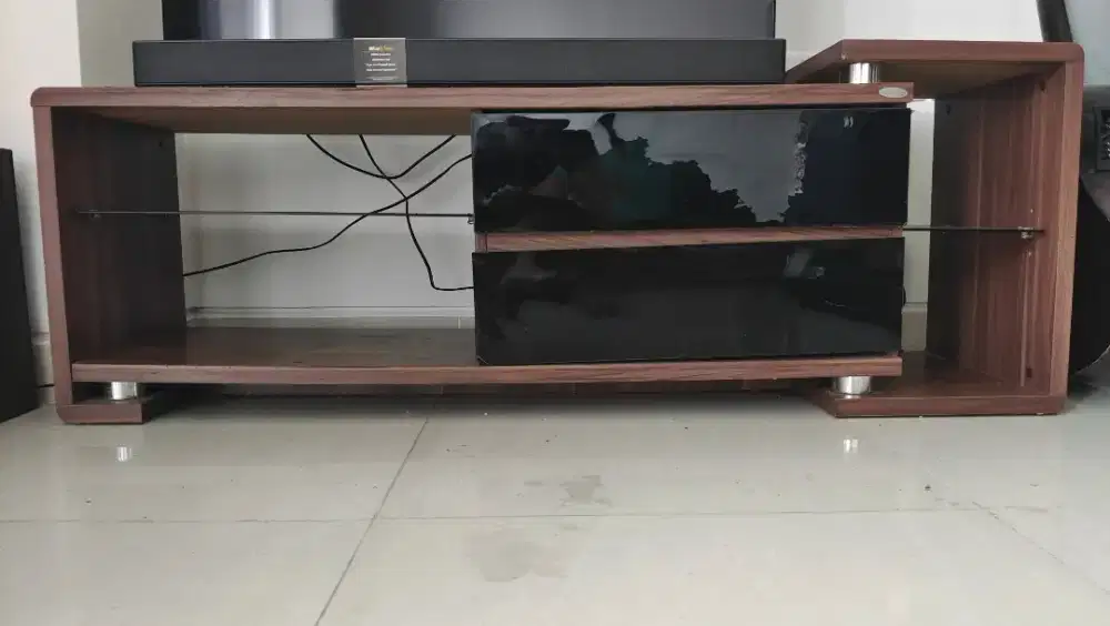 Meja TV Informa
