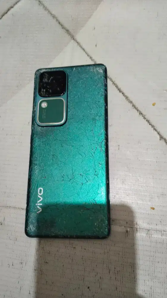 HP vivo v30 5G mati