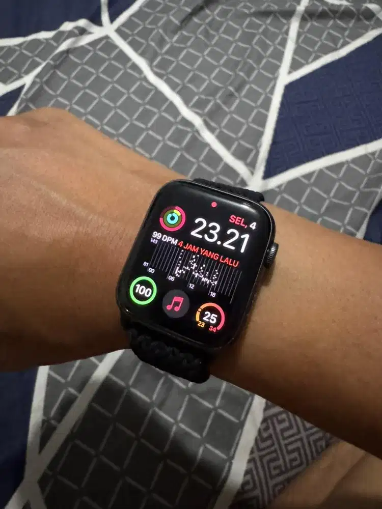 Apple watch series 6 44MM