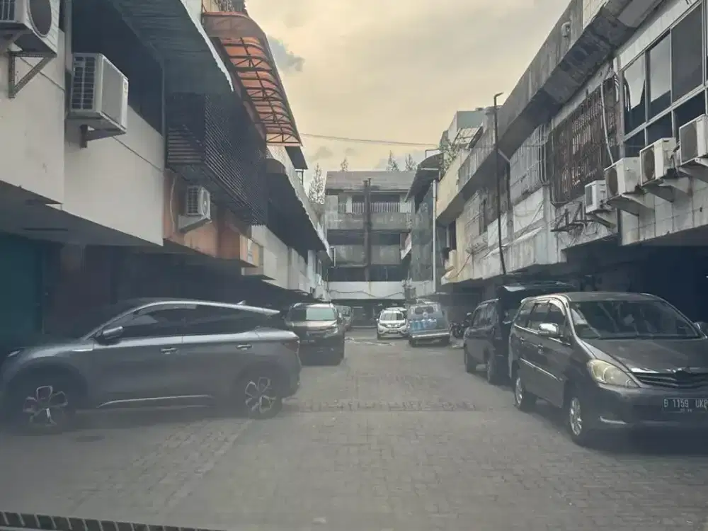 Ruko besar gandeng Jembatan 3 dalam komplek, cck utk gudang