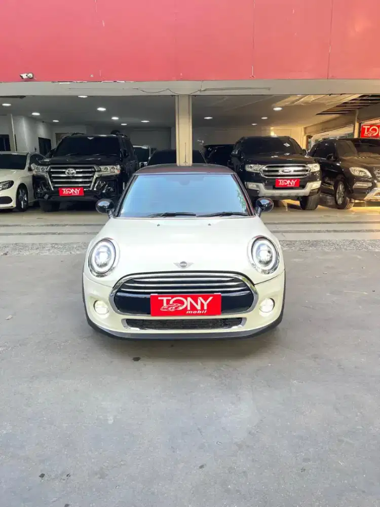 Mini Cooper Hatchback 1.5 AT Putih
Facelift Model Baru
