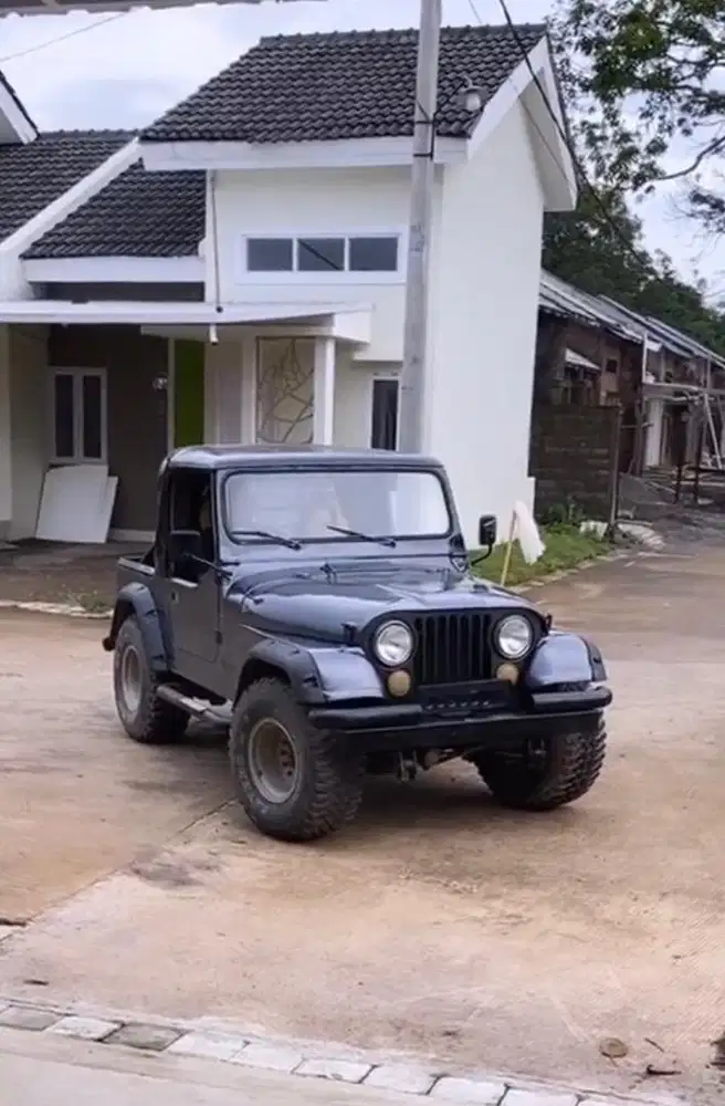 Jual Mobil Jeep CJ7