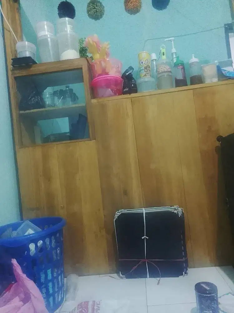 Meja bar / mini bar bekas rasa baru