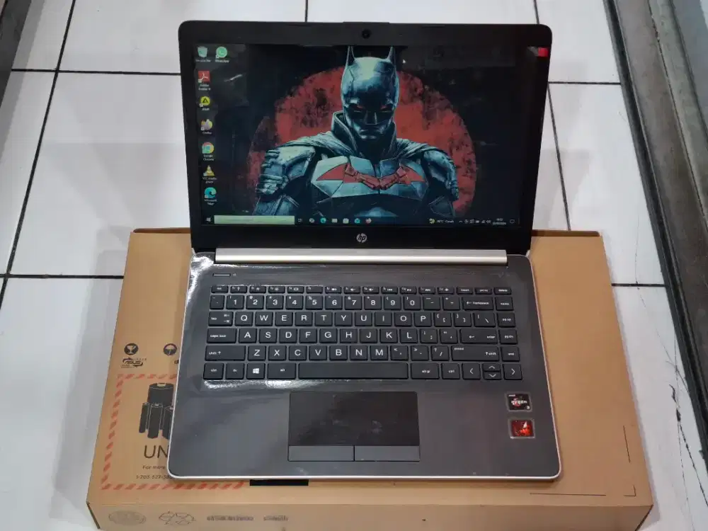 Laptop HP 14-cm0xxx prosesor AMD Ryzen 3 2200U RAM 4GB SSD 256GB