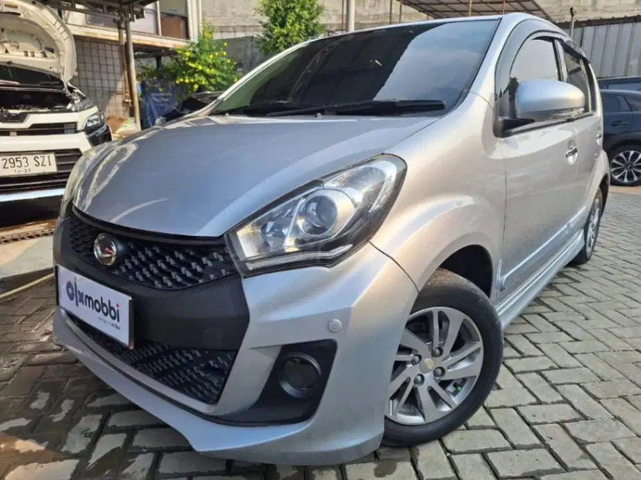 Garansi 1 Th - Daihatsu Sirion 1.3 D Bensin AT 2015 Silver