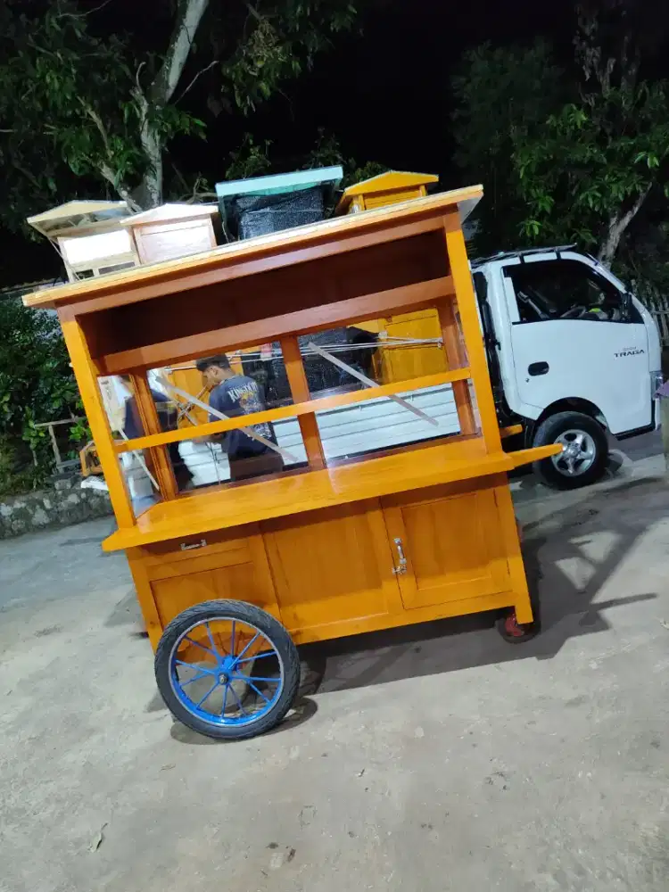 Promo Gerobak Mie Ayam jg Melayani Pesanan Grobak Bakso Bubur Sate dlL