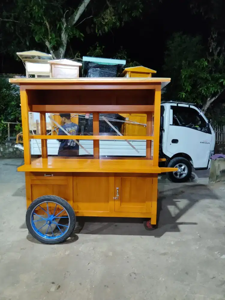 Promo Gerobak Mie Ayam jg Melayani Pesanan Grobak Bakso Bubur Sate dlL